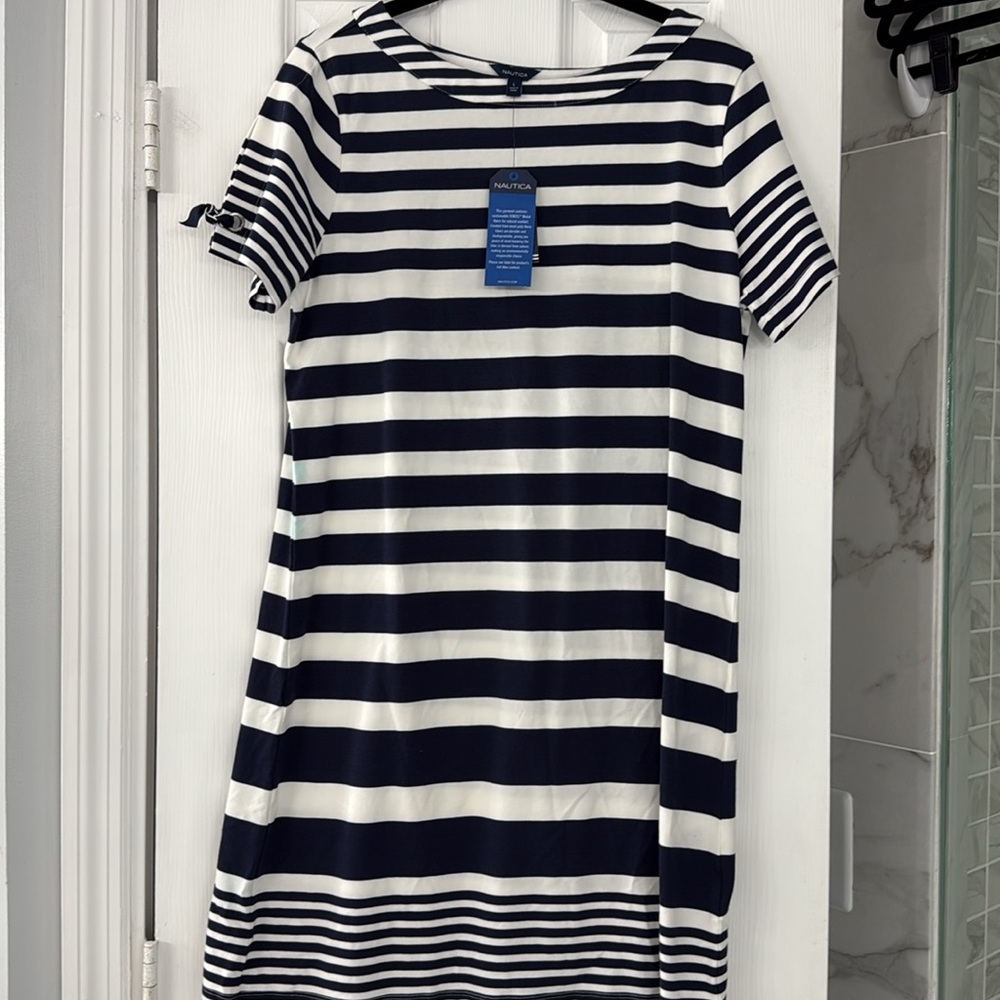 NAUTICA Navy and white Stripe shift dress large. Bow detail. NWT